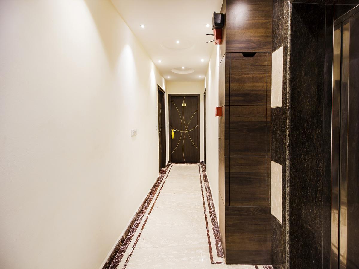 Fabexpress Le Continental Paharganj New Delhi Hotel Exterior photo