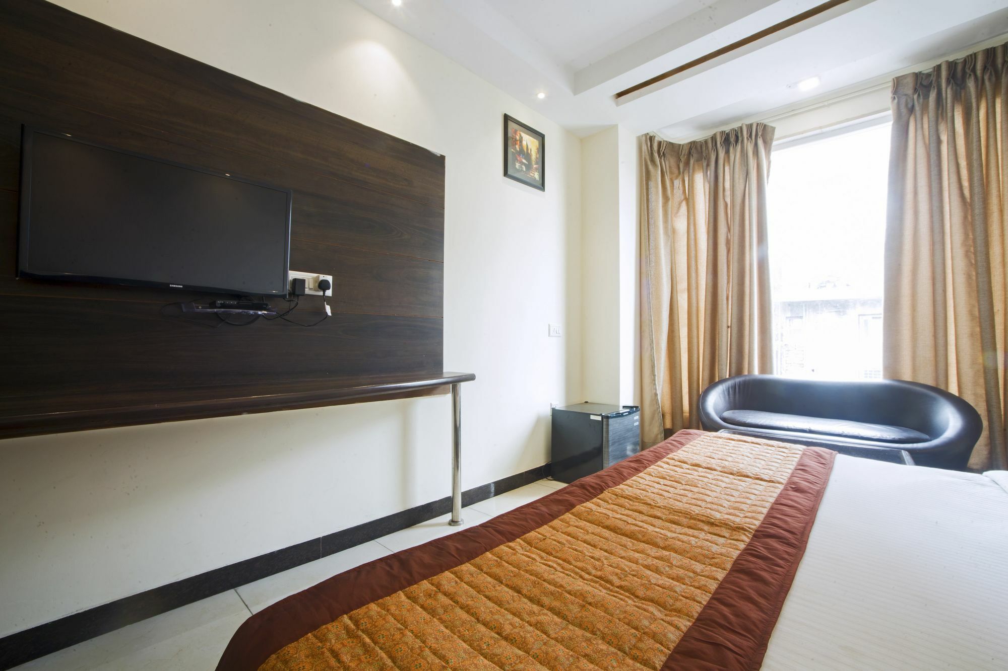 Fabexpress Le Continental Paharganj New Delhi Hotel Exterior photo